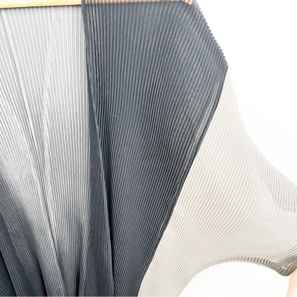 Komarov sheer black gray color block pleated plisse jacket accordion pleat M - Picture 3 of 7